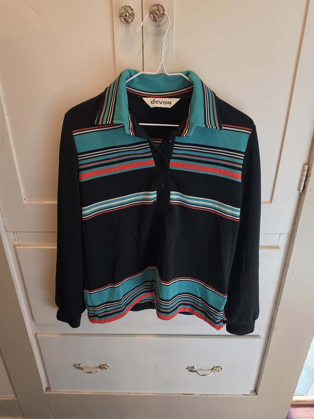 Vintage Devon Pullover Black Coral & Teal Striped Long-Sleeve